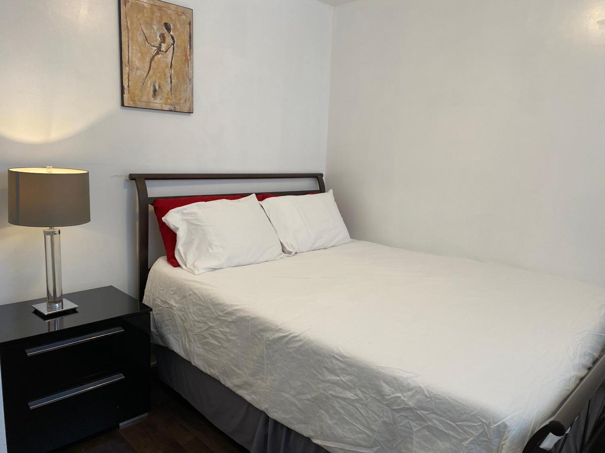 Beautiful Private Full Condo Brossard Exteriör bild