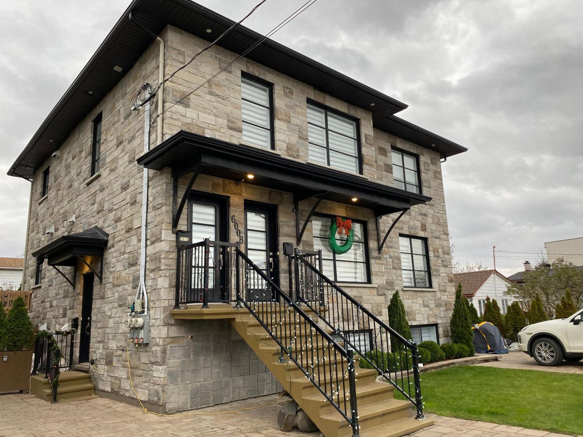 Beautiful Private Full Condo Brossard Exteriör bild